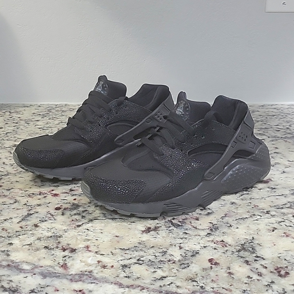 Nike Huarache 7y
